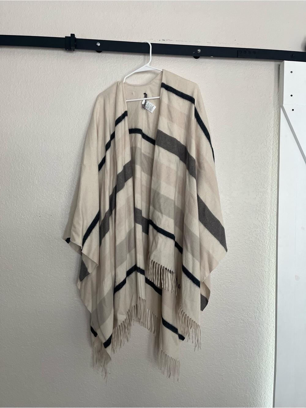 Banana Republic Beige Striped Fringe Shaw